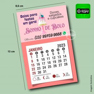 Imãs de Geladeira com Calendário - Medio - Simples REF.002 Couche 300g 8,7x14 cm 4x0 Sem Verniz Com Calendário Mensal de 2023 Imã atrás mede 7x5 cm